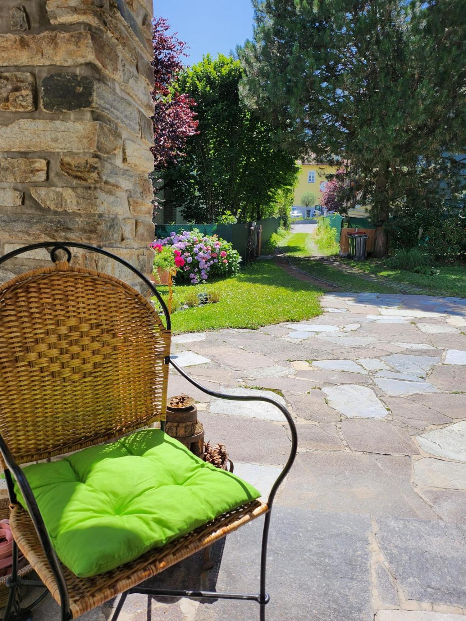 Villa Marwa - Eine Ruheoase Im Gruenen Innsbruck Bagian luar foto